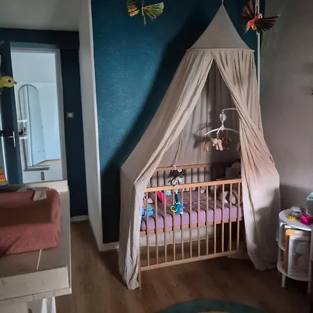 4 Bedroom House * Semussac